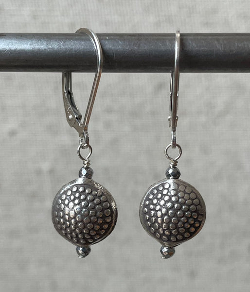 vc-stl-169 Textured Pebble Sterling Earrings