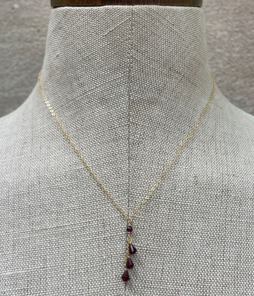 Swing and Sway Garnet Necklace