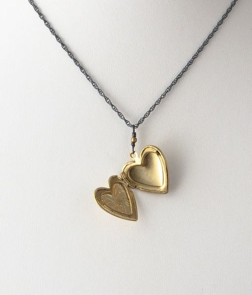 Patti Locket (flower heart)