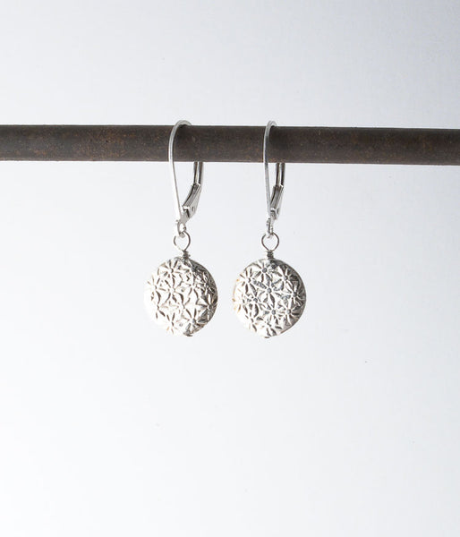 Thai fine silver, sterling silver. 
Earrings, 1.25"