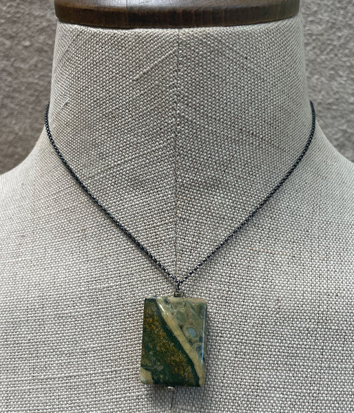 Rhyolite Wave Necklace