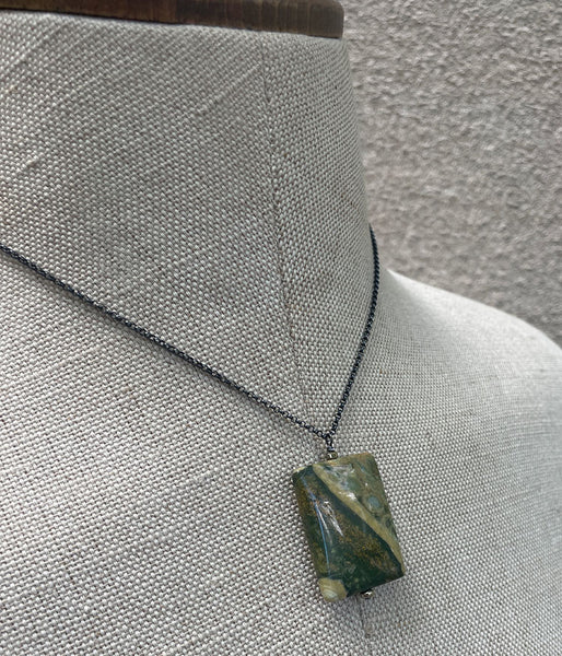 Rhyolite Wave Necklace