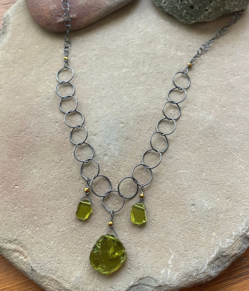 Waving Leaves Necklace