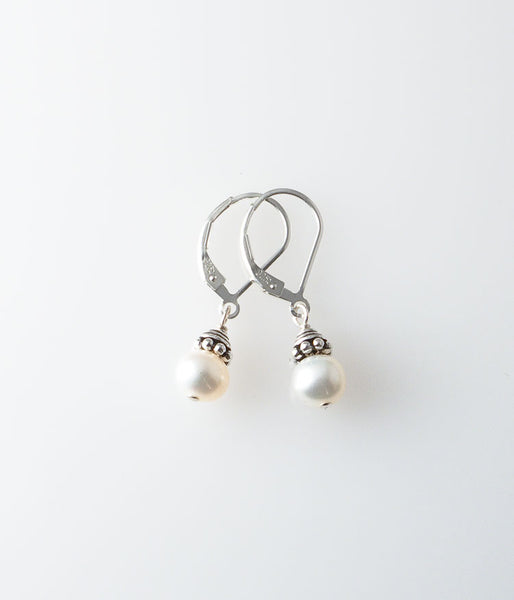 Susan Earrings (white)