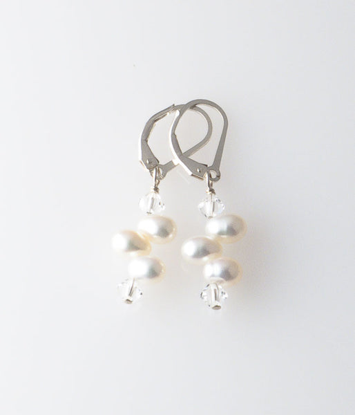Grace Earrings (white)
