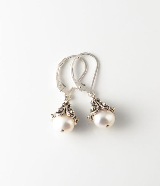 Char Earrings (white)