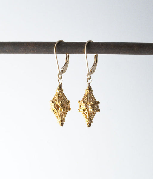 Vermeil, gold-fill. 

Earrings, 1.5" 